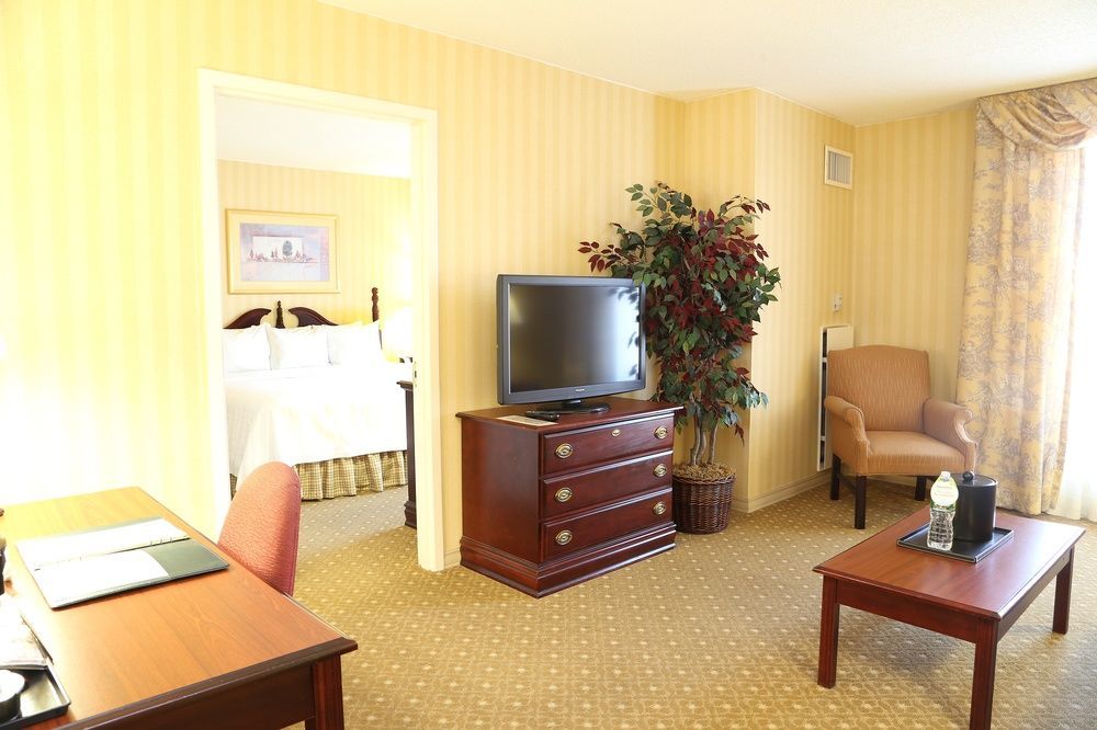 Inn At ミドルタウン エクステリア 写真